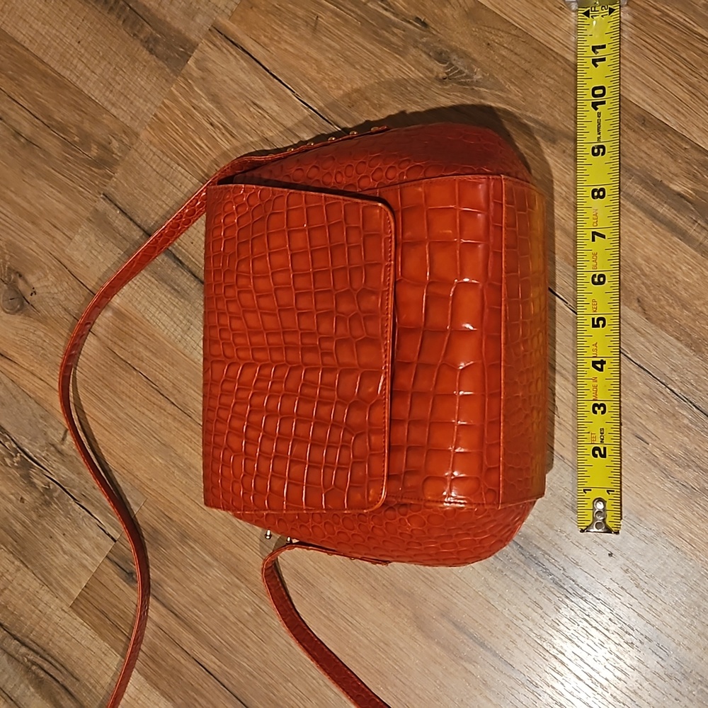 Rodo Italy vintage red faux croc purse